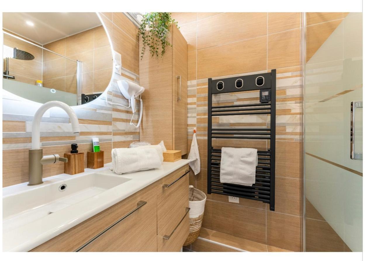 Casa Inca Calais - Duplex Soleil Latino - Parking Free, Station Apartment Bagian luar foto