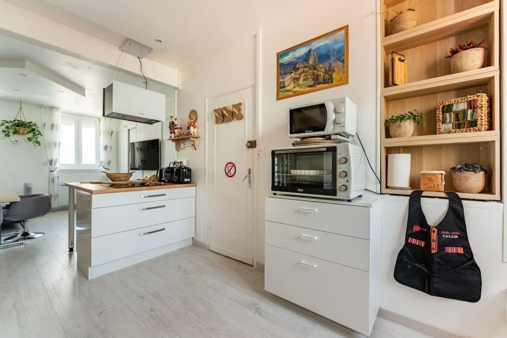 Casa Inca Calais - Duplex Soleil Latino - Parking Free, Station Apartment Bagian luar foto
